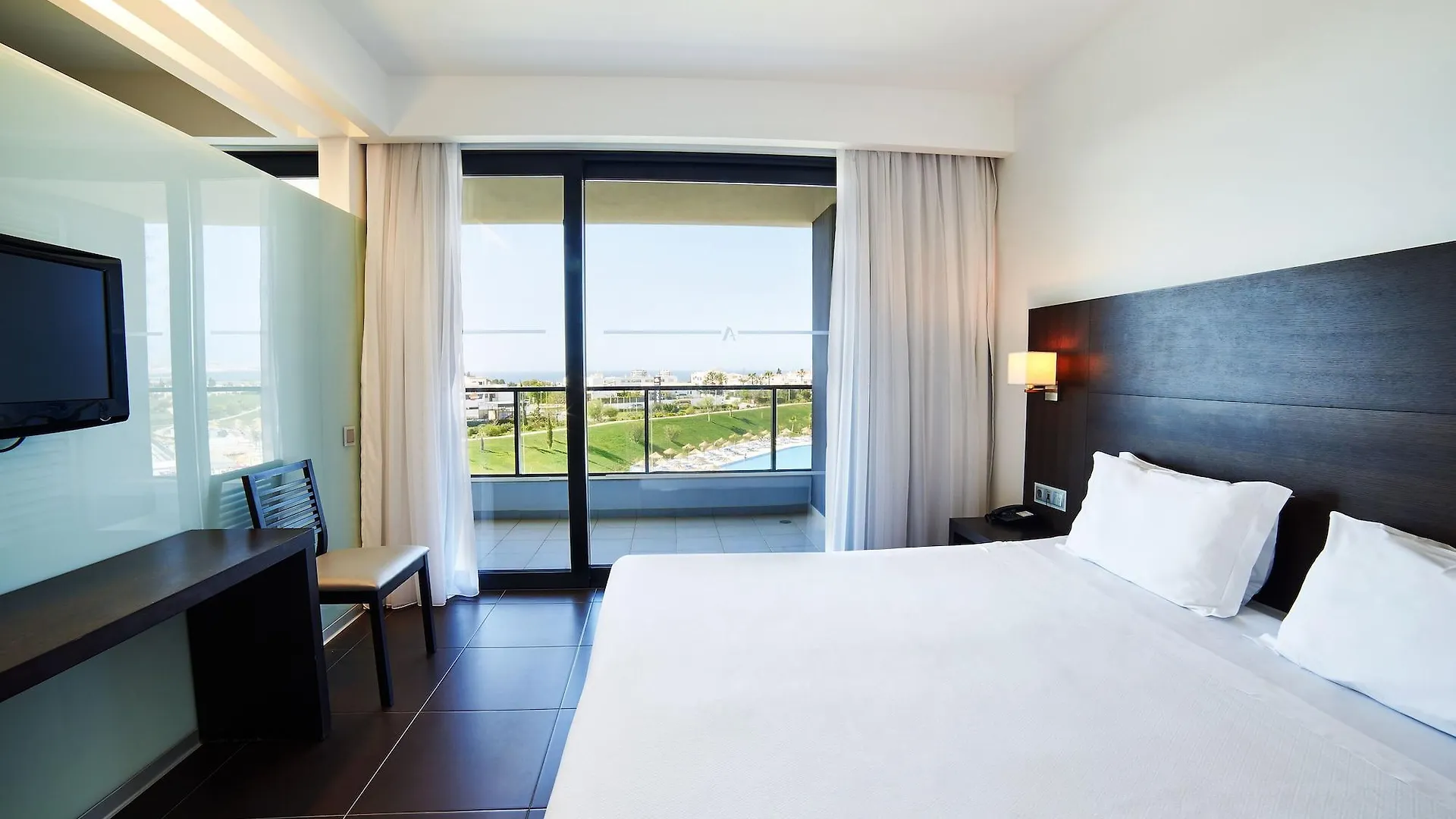 Rr Alvor Baia Resort