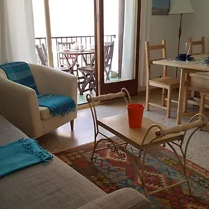 Hector En Apartamento Sitges